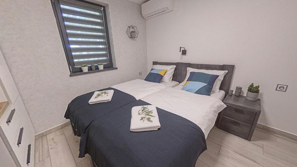 Meszes Apartman كالوكسا المظهر الخارجي الصورة