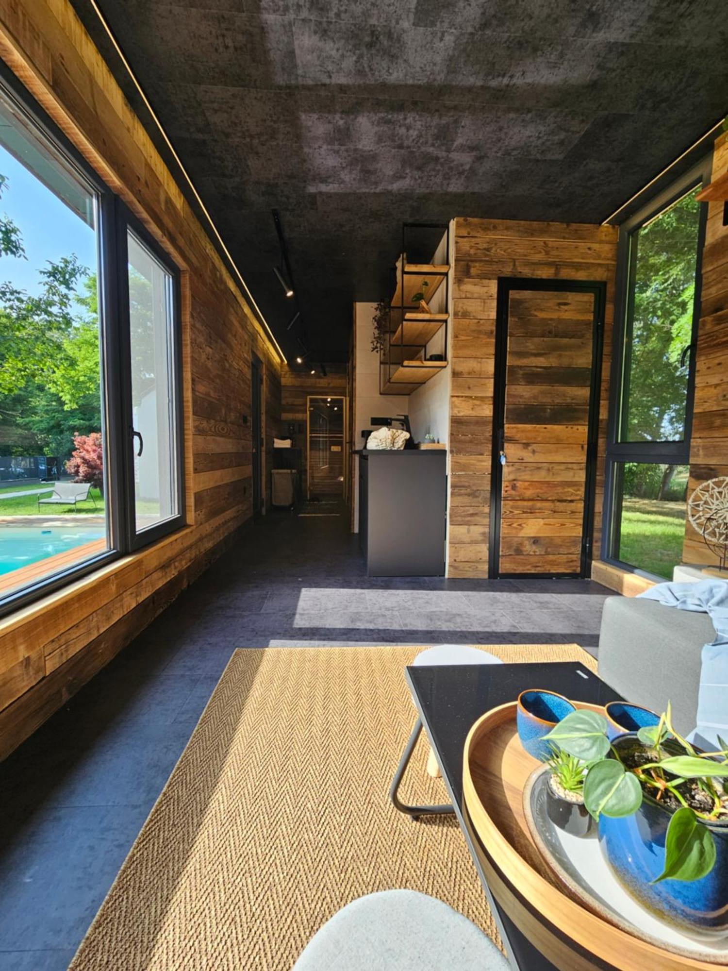 Meszes Apartman كالوكسا المظهر الخارجي الصورة